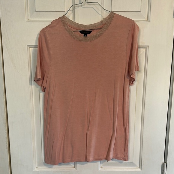 Banana Republic pink top with sparkle neckline band size medium - Picture 1 of 3